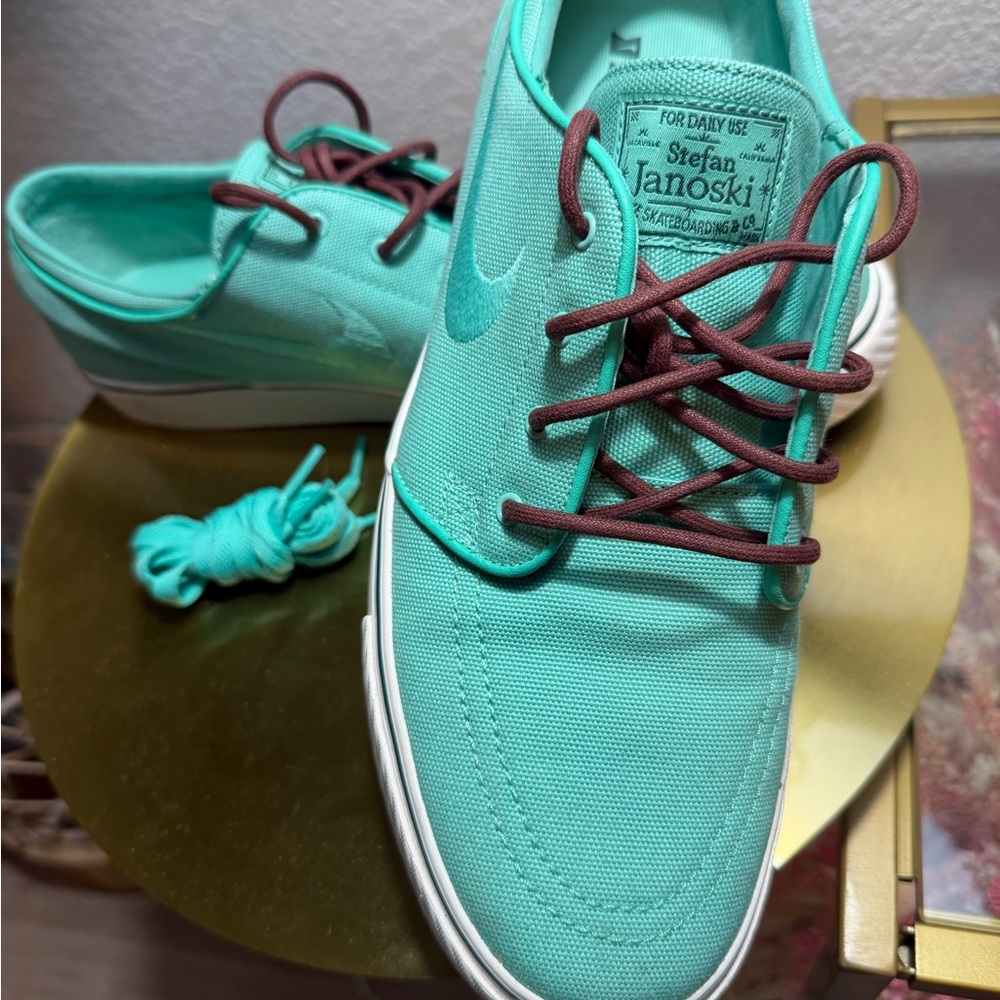 Nike Stefan Janoski Men's Sneakers - “Crystal Mint”